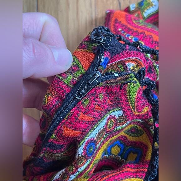 70s Vintage Young Innocent Midi Length Prairie Dress w Red Paisley and Velvet - Picture 5 of 9